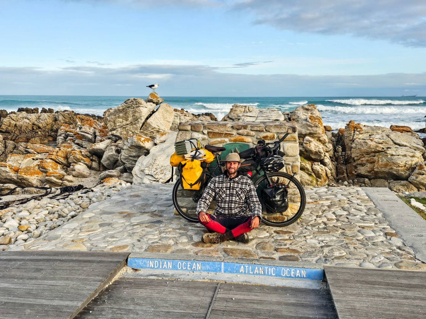 Od Gibraltaru po Strelkov mys: 279 dní na cestě Afrikou